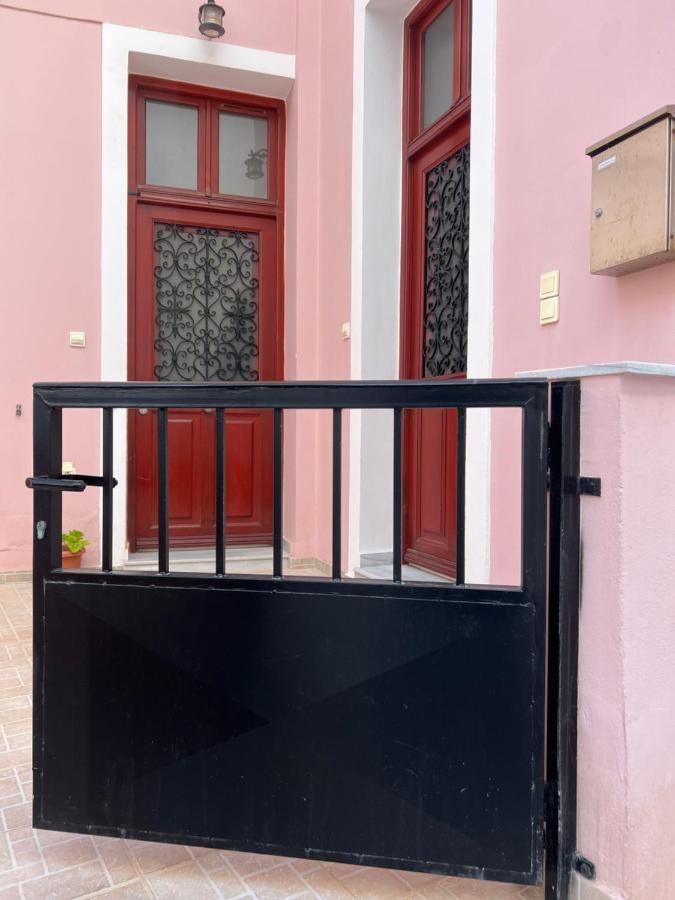 Ermoupolis, Syros City Apartments Kültér fotó